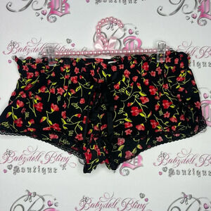 La senza shorts floral red green  black logo on back lace trim with bows on side